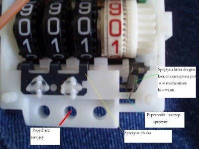 lic 015.jpg (48.81 KiB) Przejrzano 9763 razy Liczydło od strony czołowej