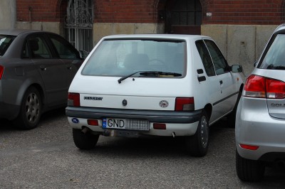 205_1.jpg (148.36 KiB) Przejrzano 6353 razy ten okaz domaga się remontu belki w trybie natychmiastowym