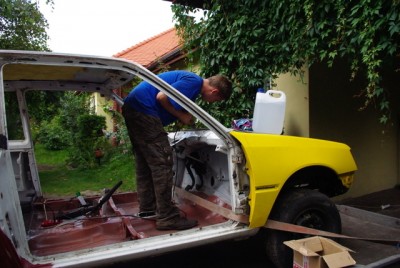 IMGP6225.JPG (171.07 KiB) Przejrzano 5959 razy oczysczanie obramówki szyby