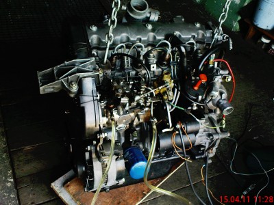 DSC06409.JPG (683.44 KiB) Przejrzano 5272 razy nowy silniczek, jeszcze u PiotraDiesla