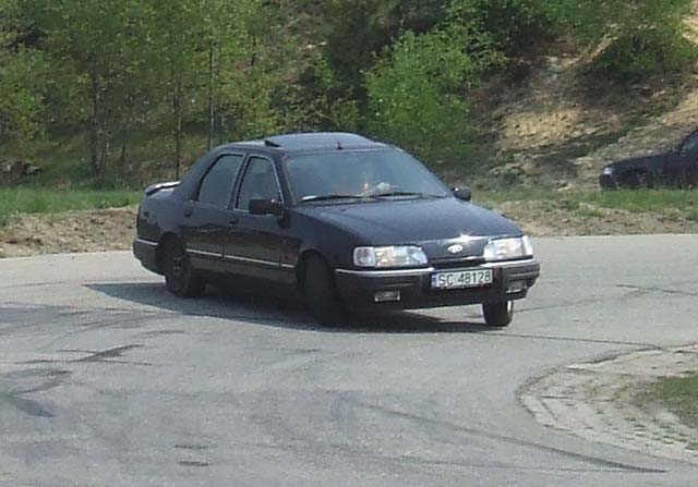 później wdarł się sierra klub - driftowali...