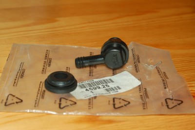 Ory zaworek zwrotny podciśnienia serwa