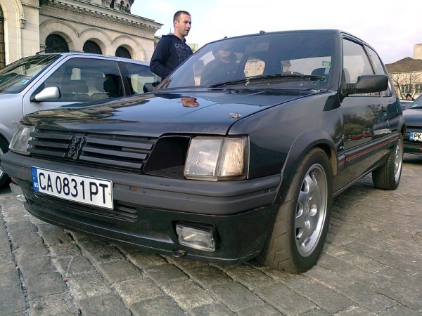 205 bułgaria GTI 2.JPG