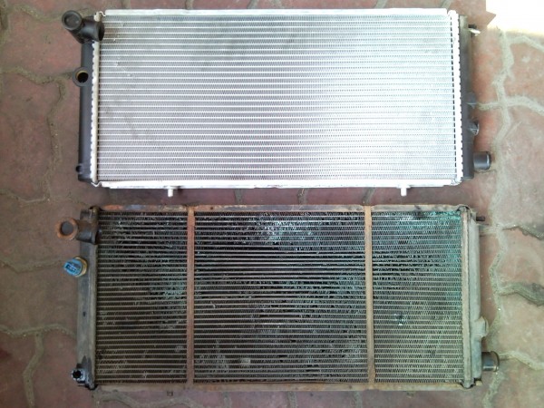 Chłodnica 205 1.9 GTI - stara vs. nowa.jpg