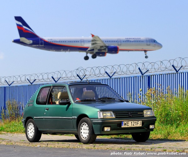 Peugeot-205-RG1.jpg
