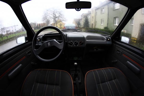 wymienione dziurawe zaślepki