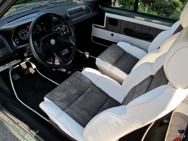 205 roland garros cabriolet dywaniki.jpg