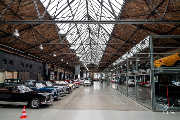 Expressive+Drives+Classic+Remise-111.jpg (1.11 MiB) Przejrzano 45351 razy Classic remise by Expressive Drivers