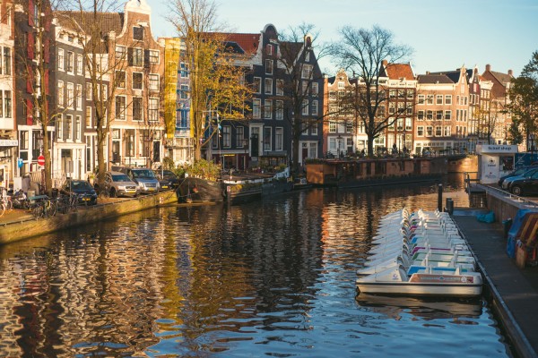 Amsterdam by duże podróże
