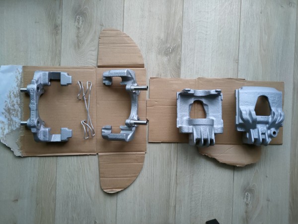 IMG20230418192602.jpg (4.15 MiB) Przejrzano 45865 razy piękne zaciski tuż po piaskowaniu